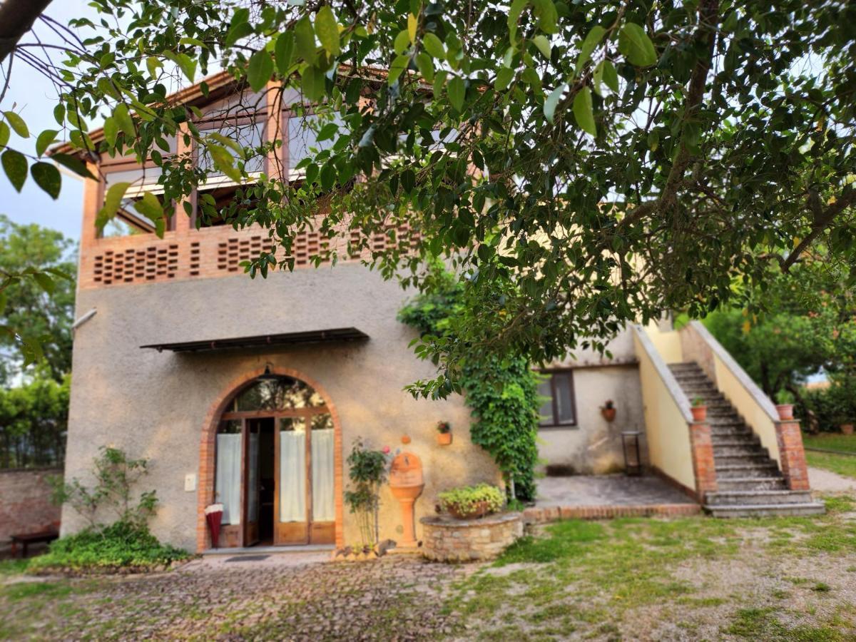 Il Giuggiolo - La Collina Della Quiete Bed and Breakfast Certaldo Εξωτερικό φωτογραφία