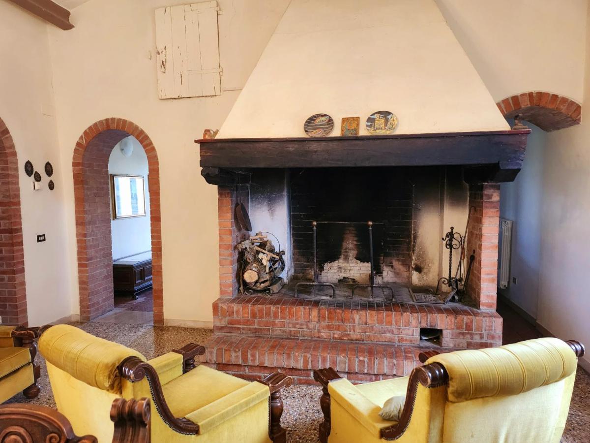 Il Giuggiolo - La Collina Della Quiete Bed and Breakfast Certaldo Εξωτερικό φωτογραφία